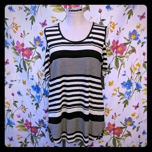 Peep shoulder stretch striped hi low tunic top XL